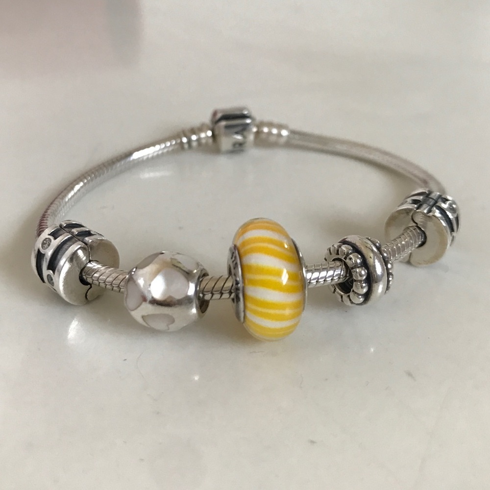 Pandora bracelet 7 inch w/ charms